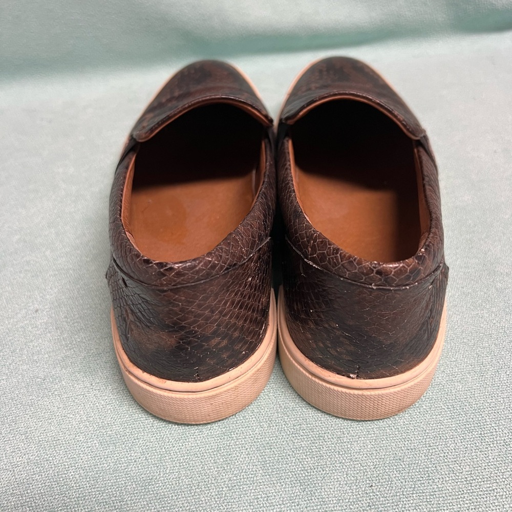 Frye Ivy Brown Snake Print leather Slip-On sneaker soles loafer - Picture 3 of 10